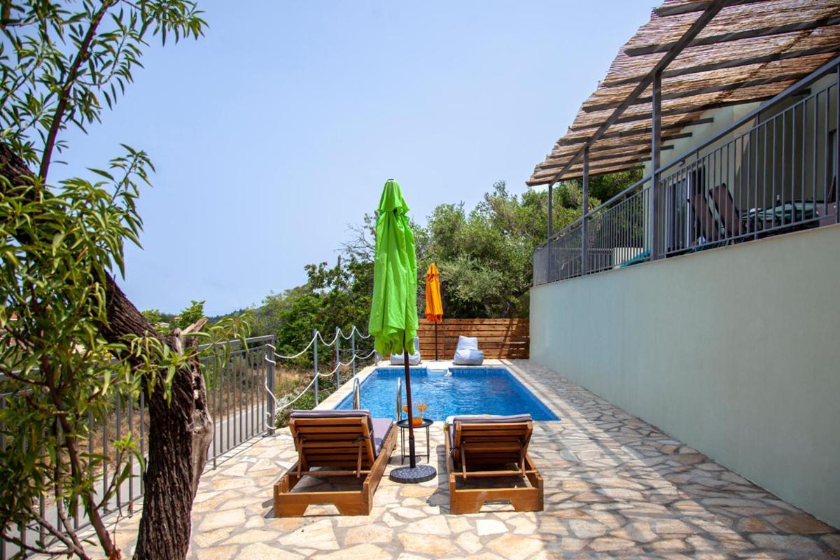 Villa Marina Kalamítsi Exteriör bild